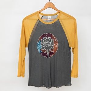 Obey gray and yellow baseball T-shirt